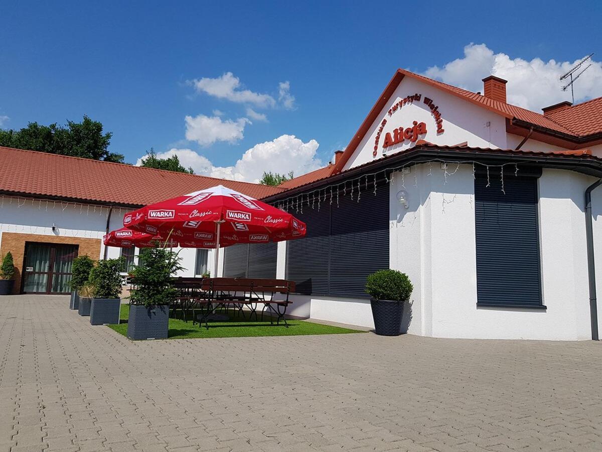 Centrum Turystyki Wiejskiej Alicja Ksiezpol Ngoại thất bức ảnh